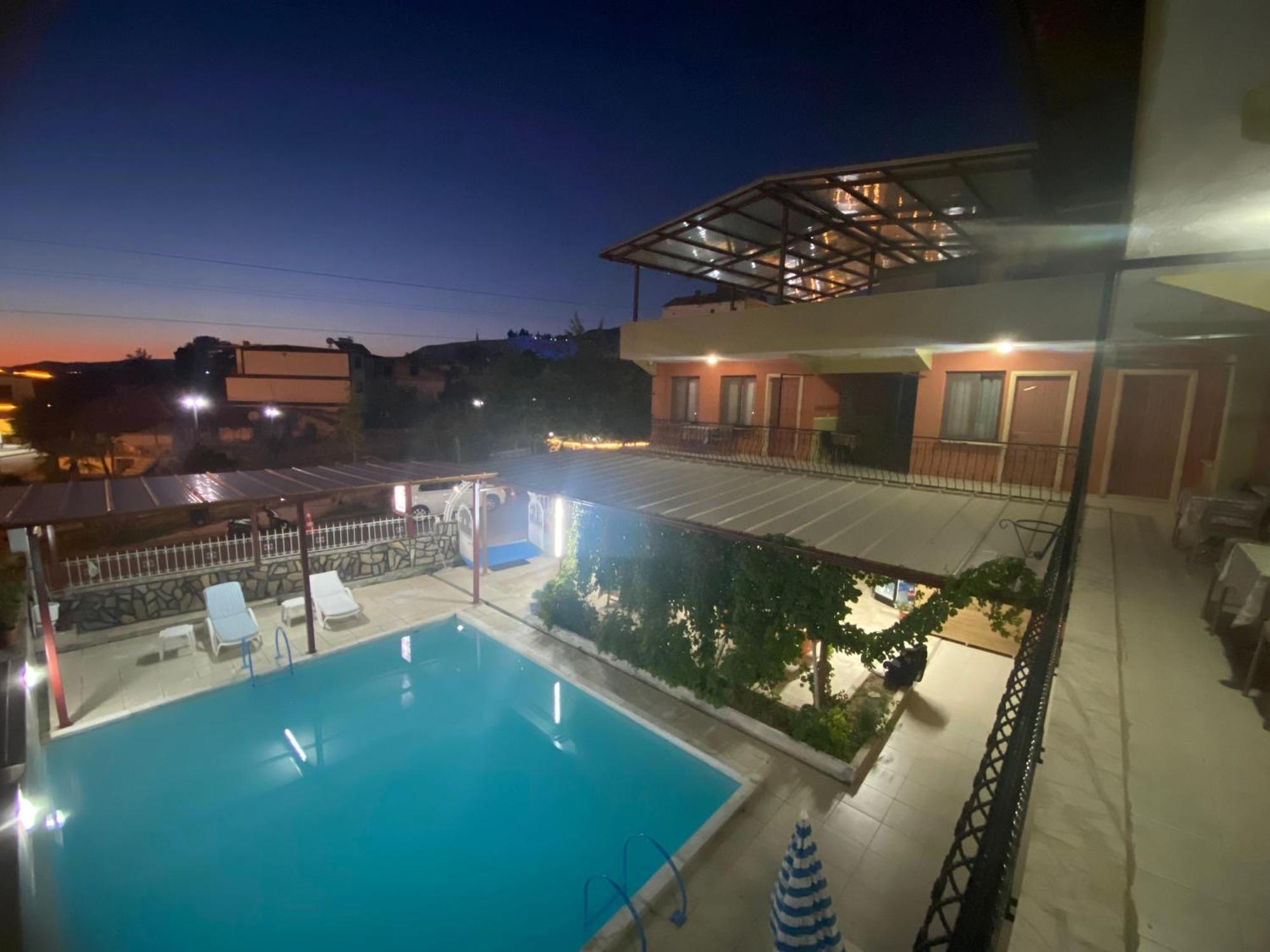 פמוקלה Beyaz Kale Hotel מראה חיצוני תמונה