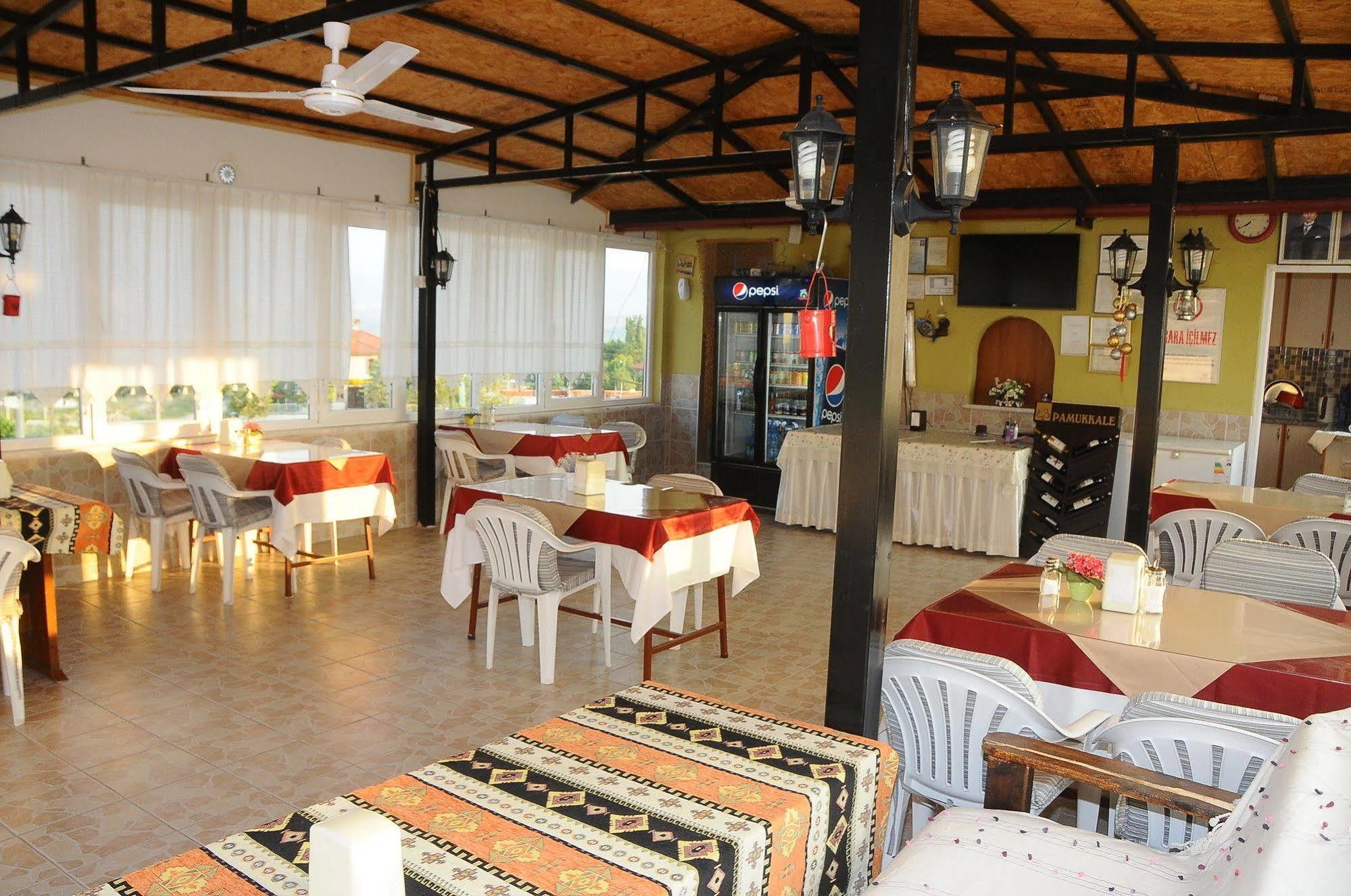 פמוקלה Beyaz Kale Hotel מראה חיצוני תמונה